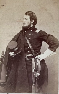 Union Officer - sash, gauntlets